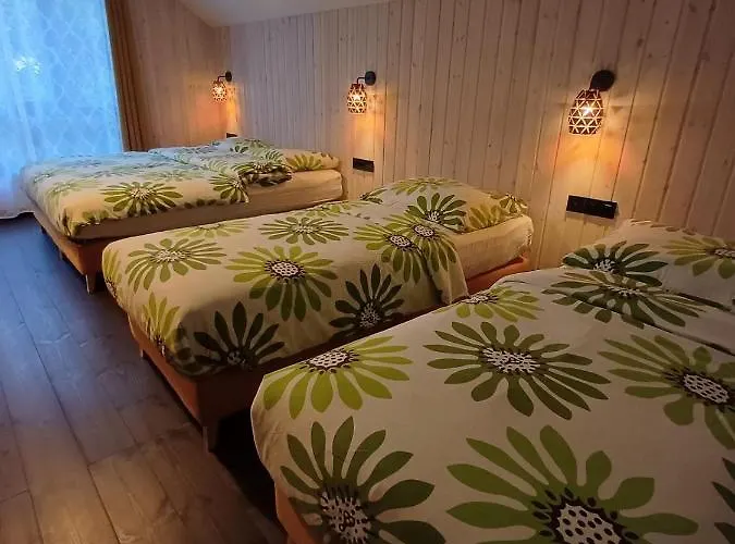 Byc Morze 库瑞尼卡慕斯卡