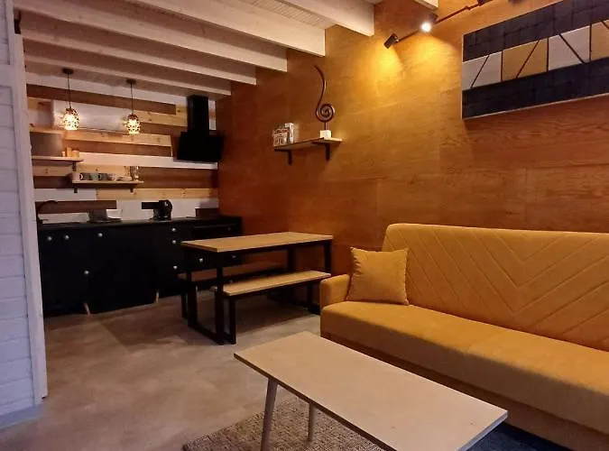 Byc Morze 库瑞尼卡慕斯卡