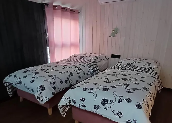 Byc Morze 库瑞尼卡慕斯卡